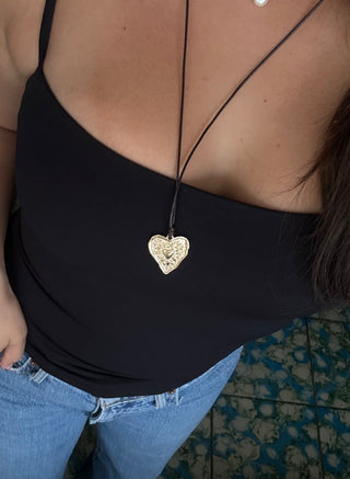 Corazón Pendant Necklace